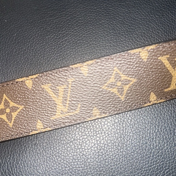 Louis Vuitton Belt - Picture 11 of 14